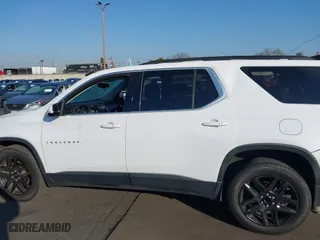 2019 Chevrolet Traverse LT Leather with VIN 1GNERHKW9KJ202609, listed as a IAAI auction lot 41461182 with 62,436 mi miles. Bid and sale history available at carsss.com. Image 15.