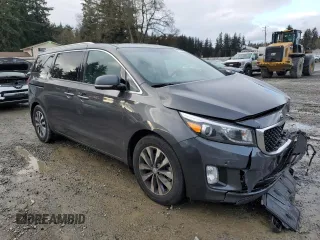 2018 Kia Sedona EX with VIN KNDMC5C13J6390021, listed as a Copart auction lot 43594355 with 101,305 mi miles and Salvage Title. Bid and sale history available at carsss.com. Image 4.