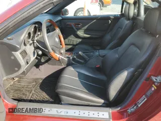 2002 Mercedes-Benz SLK 320 z VIN WDBKK65F52F245314, wystawiony jako Copart lot #42694015 z przebiegiem 114 998 mil mil oraz Szkoda całkowita • Salvage title. Historia ofert i sprzedaży dostępna na DreamBid. Obrazek 7.