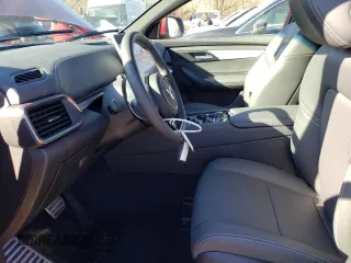 2024 VinFast VF 8 Plus z VIN RLLV1AFA7RH004446, wystawiony jako Copart lot #81079304 z przebiegiem Nie podano mil oraz Szkoda całkowita • Salvage title. Historia ofert i sprzedaży dostępna na DreamBid. Obrazek 7.
