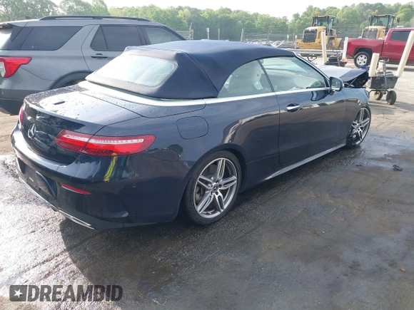 2019 Mercedes-Benz E 450 with VIN WDD1K6HB5KF101032, listed as a IAAI auction lot 42094341 with 47,523 mi miles and . Bid and sale history available at DreamBid. Image 4.