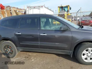 2015 Chevrolet Traverse LS z VIN 1GNKVFEDXFJ134436, wystawiony jako IAAI lot #41773596 z przebiegiem 156 326 mil mil oraz . Historia ofert i sprzedaży dostępna na DreamBid. Obrazek 14.