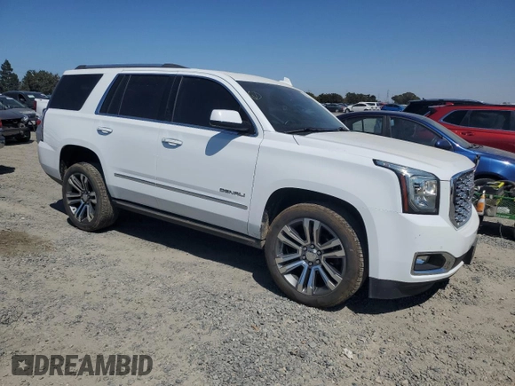2020 GMC Yukon Denali with VIN 1GKS2CKJ0LR109590, listed as a Copart auction lot 68700384 with 55,310 mi miles and Salvage Title. Bid and sale history available at carsss.com. Image 4.