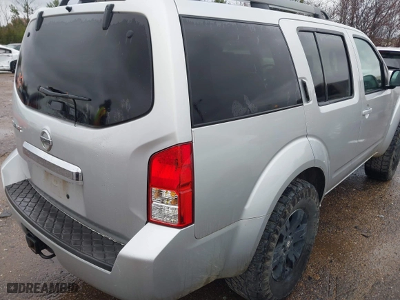2012 Nissan Pathfinder SV with VIN 5N1AR1NN0CC602223, listed as a IAAI auction lot 41080971 with 94,937 mi miles. Bid and sale history available at carsss.com. Image 4.