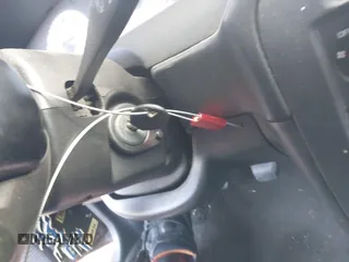 1998 Nissan Sentra z VIN 1N4BB41D0WC753293, wystawiony jako IAAI lot #40903118 z przebiegiem 287 968 mil mil oraz . Historia ofert i sprzedaży dostępna na DreamBid. Obrazek 11.