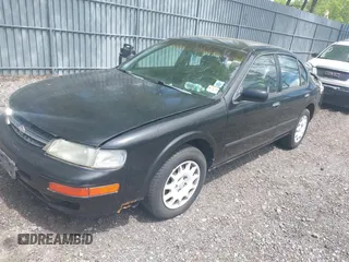 1998 Nissan Maxima GXE with VIN JN1CA21D2WM923835, listed as a IAAI auction lot 42221419 with 256,441 mi miles and . Bid and sale history available at DreamBid. Image 2.