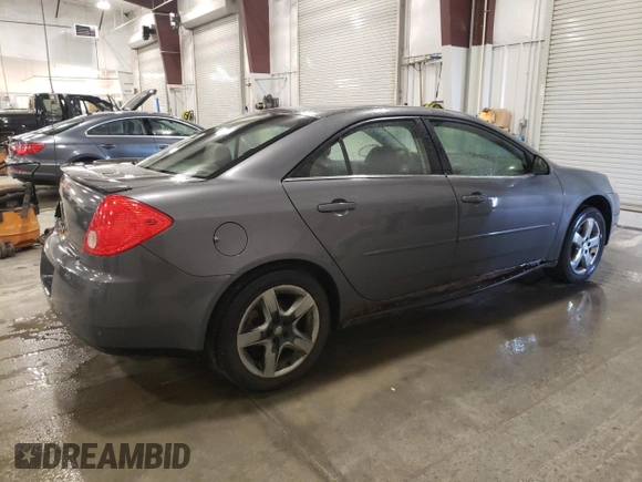 2008 Pontiac G6 z VIN 1G2ZG57B084103452, wystawiony jako Copart lot #59618015 z przebiegiem 143 058 mil mil oraz Szkoda całkowita • Salvage title. Historia ofert i sprzedaży dostępna na DreamBid. Obrazek 3.