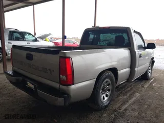 2006 Chevrolet Silverado 1500 Work Truck with VIN 3GCEC14X56G197455, listed as a IAAI auction lot 41444876 with 127,792 mi miles. Bid and sale history available at carsss.com. Image 4.