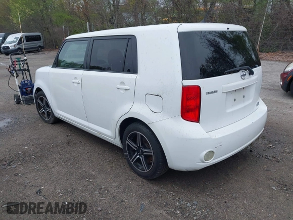 2009 Scion xB with VIN JTLKE50E491061737, listed as a IAAI auction lot 42174031 with 206,026 mi miles. Bid and sale history available at carsss.com. Image 3.