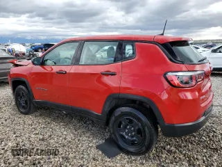 2020 Jeep Compass Sport с VIN 3C4NJDAB9LT137584, выставлен на аукционе Copart как лот 56947965 с пробегом 44 984 миль миль и Списание • Salvage title. История ставок и продаж доступна на DreamBid. Изображение 2.