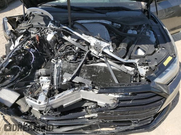 2020 Audi S8 z VIN WAU8SAF81LN014302, wystawiony jako Copart lot #48910773 z przebiegiem Nie podano mil oraz . Historia ofert i sprzedaży dostępna na DreamBid. Obrazek 11.
