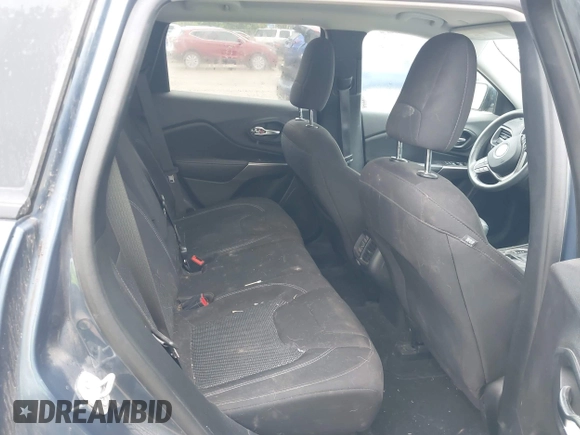 2020 Jeep Cherokee Latitude с VIN 1C4PJLCB9LD521757, выставлен на аукционе IAAI как лот 41906725 с пробегом 117 252 миль миль и . История ставок и продаж доступна на DreamBid. Изображение 8.