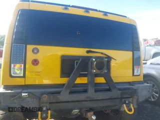 2004 Hummer H2 z VIN 5GRGN23UX4H118685, wystawiony jako IAAI lot #41790000 z przebiegiem Nie podano mil oraz . Historia ofert i sprzedaży dostępna na DreamBid. Obrazek 16.