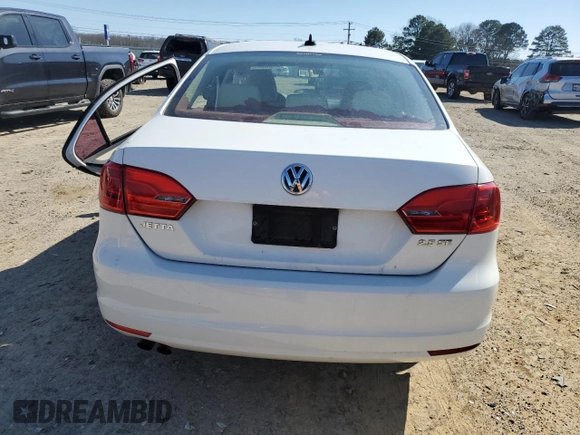 2011 Volkswagen Jetta Sedan SE w/Convenience & Sunroof PZEV with VIN 3VWDZ7AJ0BM309794, listed as a Copart auction lot 47656505 with 139,062 mi miles and Salvage Title. Bid and sale history available at carsss.com. Image 6.