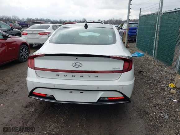 2021 Hyundai Sonata Hybrid Limited with VIN KMHL54JJ7MA031125, listed as a IAAI auction lot 41556366 with 47,562 mi miles. Bid and sale history available at carsss.com. Image 16.