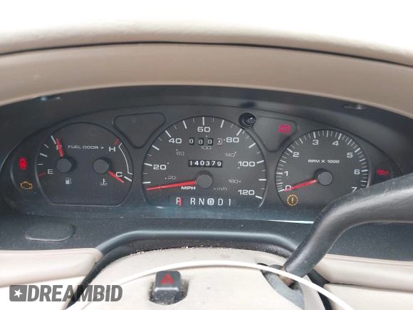 2003 Ford Taurus LX Standard z VIN 1FAFP52U43A149177, wystawiony jako IAAI lot #42227480 z przebiegiem 140 379 mil mil oraz . Historia ofert i sprzedaży dostępna na DreamBid. Obrazek 7.