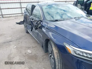 2018 Honda Accord Touring z VIN 1HGCV3F99JA010500, wystawiony jako IAAI lot #41529657 z przebiegiem 46 704 mil mil oraz . Historia ofert i sprzedaży dostępna na DreamBid. Obrazek 6.