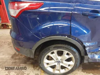 2013 Ford Escape SEL с VIN 1FMCU9H97DUD78609, выставлен на аукционе IAAI как лот 42512197 с пробегом 152 866 миль миль и . История ставок и продаж доступна на DreamBid. Изображение 13.