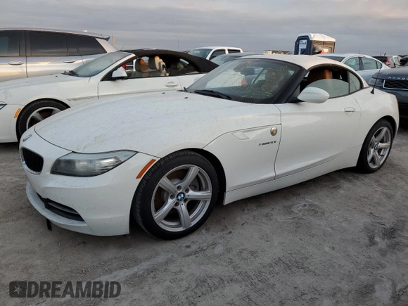 2011 BMW Z4 sDrive30i with VIN WBALM5C57BE379815, listed as a Copart auction lot 75006674 with 0 mi miles and Non Repairable. Bid and sale history available at carsss.com. Image 1.