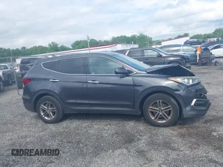 2017 Hyundai Santa Fe 2.4L с VIN 5XYZTDLB2HG451648, выставлен на аукционе IAAI как лот 42380301 с пробегом 156 687 миль миль и . История ставок и продаж доступна на DreamBid. Изображение 13.