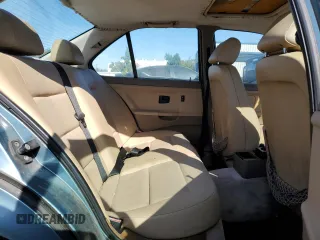 1998 BMW 3 Series 318i with VIN WBACC9321WEE60236, listed as a Copart auction lot 75763954 with 0 mi miles and Clean Title. Bid and sale history available at carsss.com. Image 10.