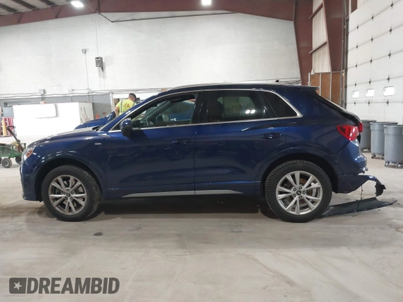 2021 Audi Q3 S line Premium Plus with VIN WA1EECF36M1061776, listed as a IAAI auction lot 42343842 with 40,521 mi miles and . Bid and sale history available at DreamBid. Image 14.