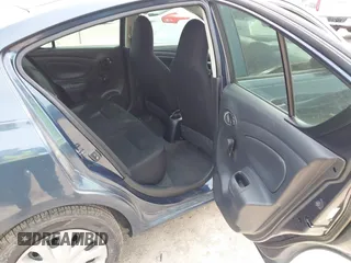2015 Nissan Versa SV with VIN 3N1CN7AP3FL853347, listed as a IAAI auction lot 41741056 with 100,353 mi miles. Bid and sale history available at carsss.com. Image 8.