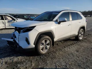 2025 Toyota RAV4 XLE with VIN 2T3W1RFV2SC306700, listed as a Copart auction lot 47120235 with 1,568 mi miles and Salvage Title. Bid and sale history available at carsss.com. Image 1.