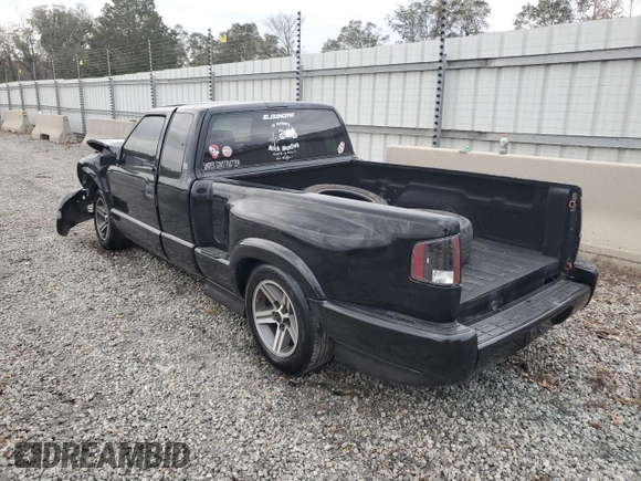 2002 GMC Sonoma SL Fleet z VIN 1GTCS19W828229163, wystawiony jako Copart lot #47082535 z przebiegiem 289 304 mil mil oraz Szkoda całkowita • Salvage title. Historia ofert i sprzedaży dostępna na DreamBid. Obrazek 2.