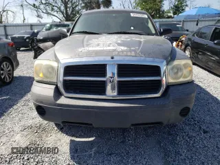2007 Dodge Dakota ST with VIN 1D7HE22K67S117844, listed as a Copart auction lot 54493505 with 160,180 mi miles and Clean Title. Bid and sale history available at DreamBid. Image 5.