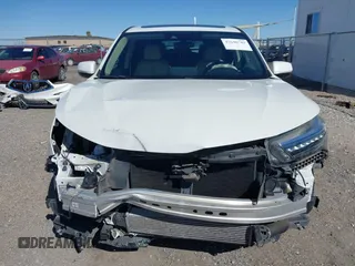 2019 Acura RDX Technology with VIN 5J8TC1H52KL020943, listed as a IAAI auction lot 41640742 with 49,904 mi miles and . Bid and sale history available at DreamBid. Image 13.