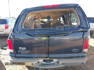2001 Ford Excursion Limited с VIN 1FMNU43S11EB30853, выставлен на аукционе IAAI как лот 40811430 с пробегом 160 527 миль миль и . История ставок и продаж доступна на DreamBid. Изображение 17.