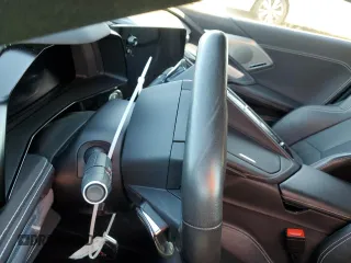 2020 Chevrolet Corvette 2LT with VIN 1G1Y72D46L5104435, listed as a Copart auction lot 84253844 with 0 mi miles and Salvage Title. Bid and sale history available at carsss.com. Image 9.