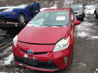 2015 Toyota Prius Four with VIN JTDKN3DU8F0459889, listed as a IAAI auction lot 41532104 with 293,249 mi miles and . Bid and sale history available at DreamBid. Image 12.