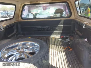 1999 Ford F-150 Work Series with VIN 1FTRF17W0XNB19833, listed as a IAAI auction lot 41993435 with 1 mi miles. Bid and sale history available at carsss.com. Image 8.