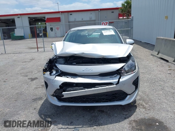 2023 Kia Rio S z VIN 3KPA24AD4PE604207, wystawiony jako IAAI lot #42077201 z przebiegiem 16 559 mil mil oraz . Historia ofert i sprzedaży dostępna na DreamBid. Obrazek 6.