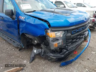 2022 Chevrolet Silverado 1500 Custom Trail Boss with VIN 3GCPDCED3NG689082, listed as a IAAI auction lot 41847136 with 38,101 mi miles and . Bid and sale history available at DreamBid. Image 6.