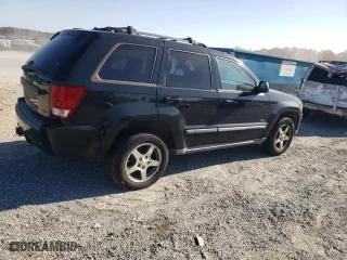 2007 Jeep Grand Cherokee Laredo with VIN 1J8HS48PX7C632012, listed as a Copart auction lot 77233144 with 189,890 mi miles and Clean Title. Bid and sale history available at carsss.com. Image 3.