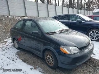 2002 Toyota ECHO with VIN JTDAT123520213912, listed as a IAAI auction lot 41185884 with 188,391 mi miles. Bid and sale history available at carsss.com. Image 1.