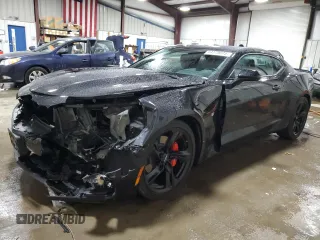 2023 Chevrolet Camaro 1LT z VIN 1G1FB1RS7P0155355, wystawiony jako Copart lot #44370075 z przebiegiem 24 409 mil mil oraz Szkoda całkowita • Salvage title. Historia ofert i sprzedaży dostępna na DreamBid. Obrazek 1.