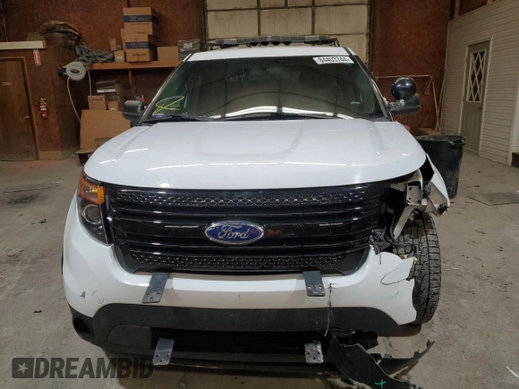 2015 Ford Utility Police Interceptor with VIN 1FM5K8AR1FGC66697, listed as a Copart auction lot 84403744 with 0 mi miles and Salvage Title. Bid and sale history available at carsss.com. Image 5.
