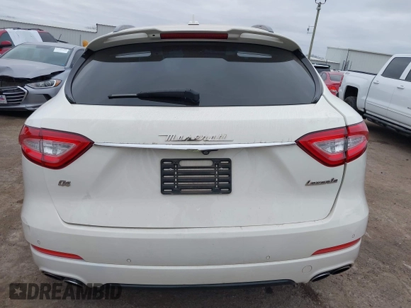 2018 Maserati Levante GranSport with VIN ZN661XUS8JX259578, listed as a IAAI auction lot 41232323 with Not provided miles and . Bid and sale history available at DreamBid. Image 16.