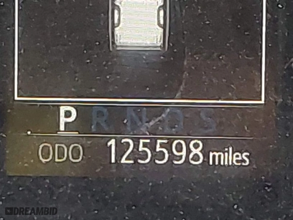 2018 Toyota Tundra 4WD SR5 with VIN 5TFDY5F15JX694684, listed as a IAAI auction lot 41457464 with 125,598 mi miles. Bid and sale history available at carsss.com. Image 15.