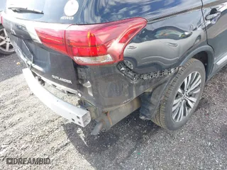 2019 Mitsubishi Outlander ES with VIN JA4AZ3A32KZ012910, listed as a IAAI auction lot 41703202 with 46,713 mi miles. Bid and sale history available at carsss.com. Image 18.