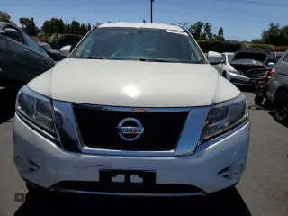 2015 Nissan Pathfinder S with VIN 5N1AR2MNXFC682500, listed as a Copart auction lot 61003095 with 105,754 mi miles and Salvage title. Bid and sale history available at DreamBid. Image 5.