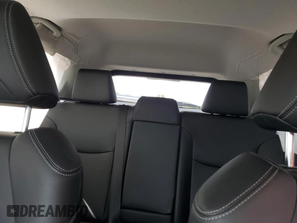 2024 Toyota Corolla Cross XLE with VIN 7MUDAAAGXRV116208, listed as a Copart auction lot 54705515 with 8,557 mi miles and Salvage title. Bid and sale history available at DreamBid. Image 10.