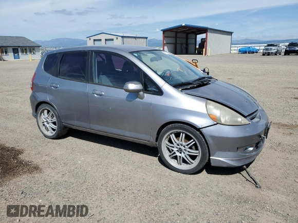 2007 Honda Fit Sport z VIN JHMGD37687S062788, wystawiony jako Copart lot #58374245 z przebiegiem Nie podano mil oraz Czysty tytuł • Clean title. Historia ofert i sprzedaży dostępna na DreamBid. Obrazek 4.