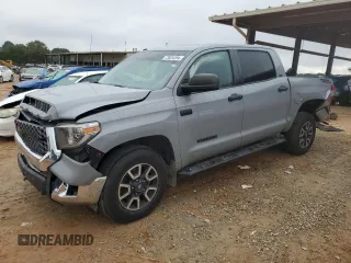 2018 Toyota Tundra 2WD SR5 with VIN 5TFEY5F12JX242258, listed as a Copart auction lot 73524394 with 117,034 mi miles and Salvage Title. Bid and sale history available at carsss.com. Image 1.