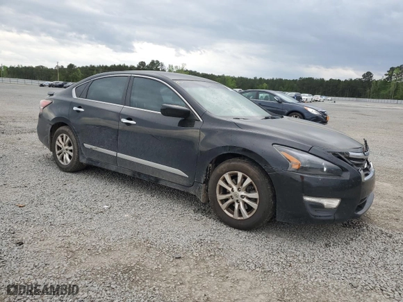 2015 Nissan Altima 2.5 S with VIN 1N4AL3AP9FC121051, listed as a Copart auction lot 52300955 with 237,937 mi miles and Salvage Title. Bid and sale history available at carsss.com. Image 4.