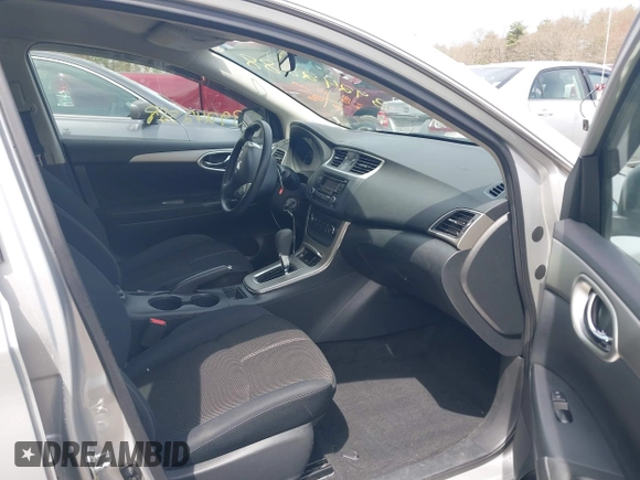2015 Nissan Sentra SR with VIN 3N1AB7AP2FY371164, listed as a IAAI auction lot 39242588 with 111,479 mi miles and . Bid and sale history available at DreamBid. Image 5.